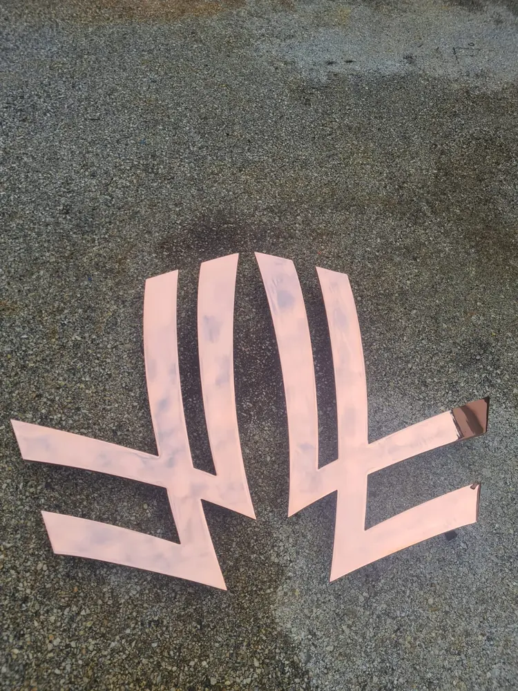 Quattroelle superyacht emblem restoration — 5